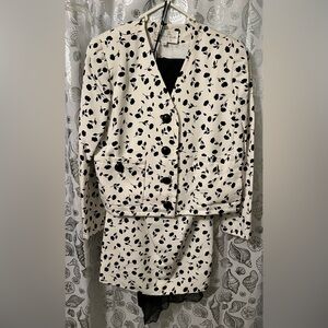 Vintage Oscar de la Renta Black and White Patterned Suit